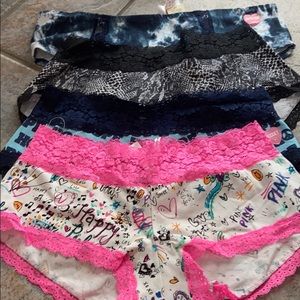 Victoria Secret Pink Panties size M NWT
